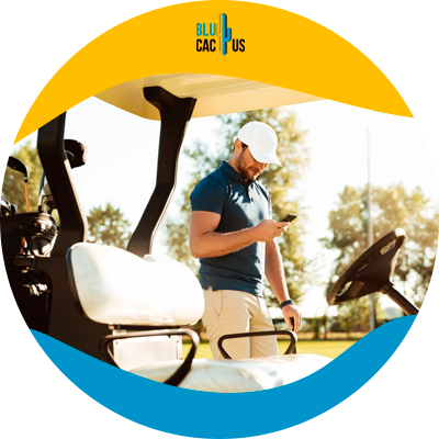 BluCactus Colombia - jugador de golf profesional en el campo