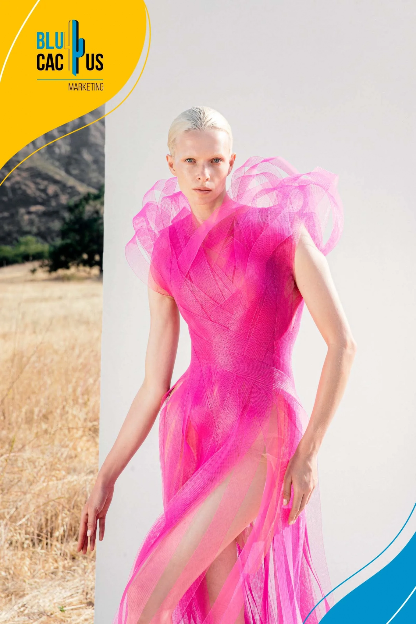BluCactus-agencia-de-marketing-de-moda-Cardiff-chica-con-traje-rosa-1365x2048