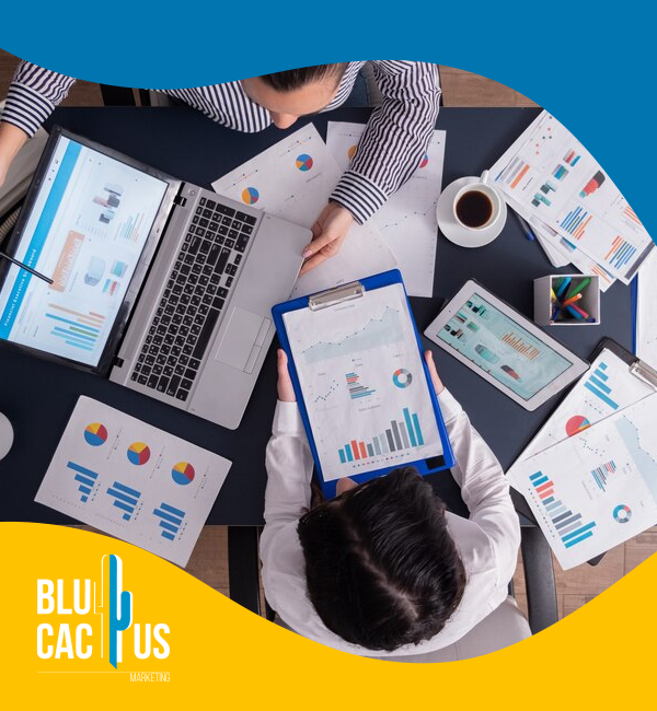 agencia-de-marketing-digital-04 BluCactus - Agencia de Google Ads en Guadalajara - smartphone